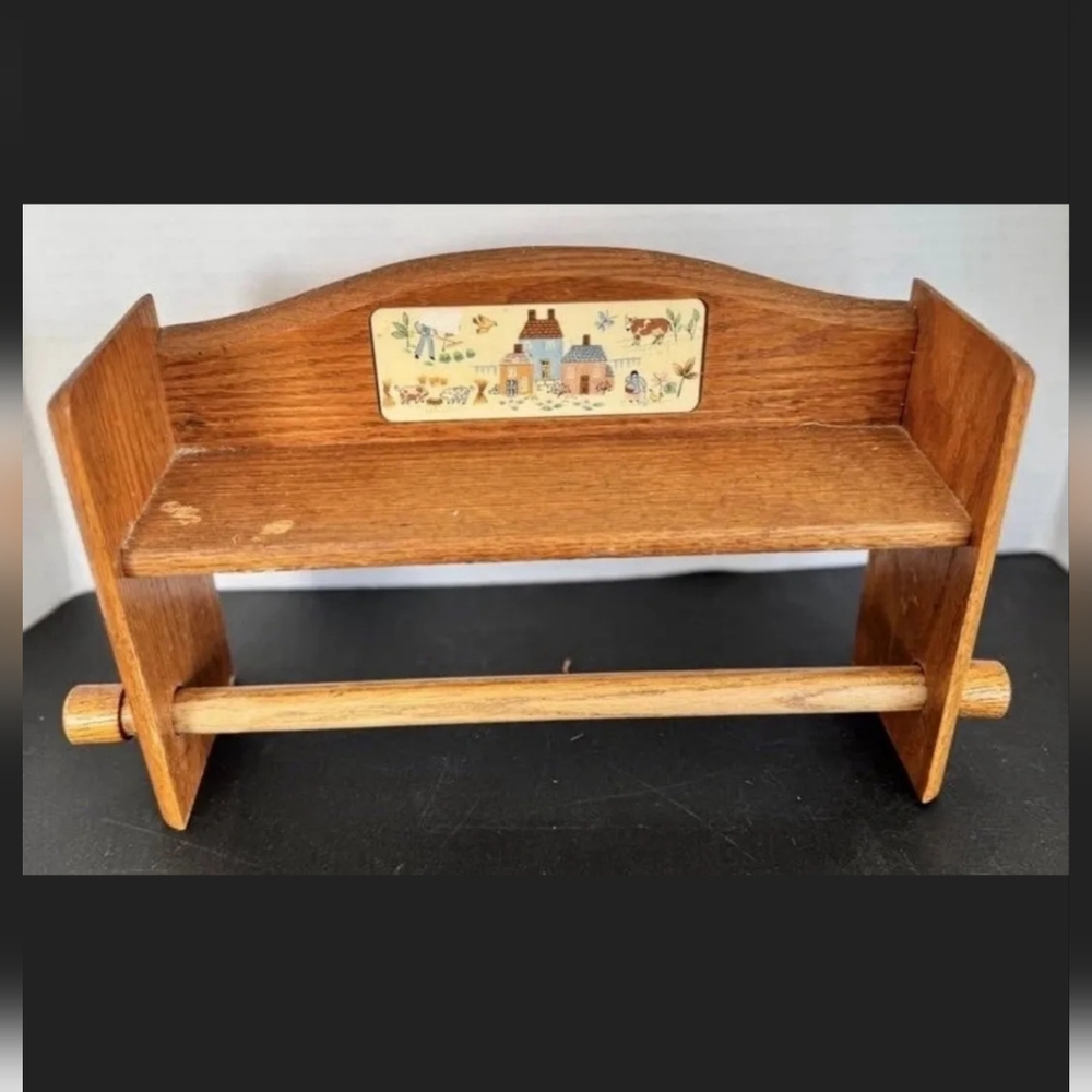 Heartland Paper Towel Holder